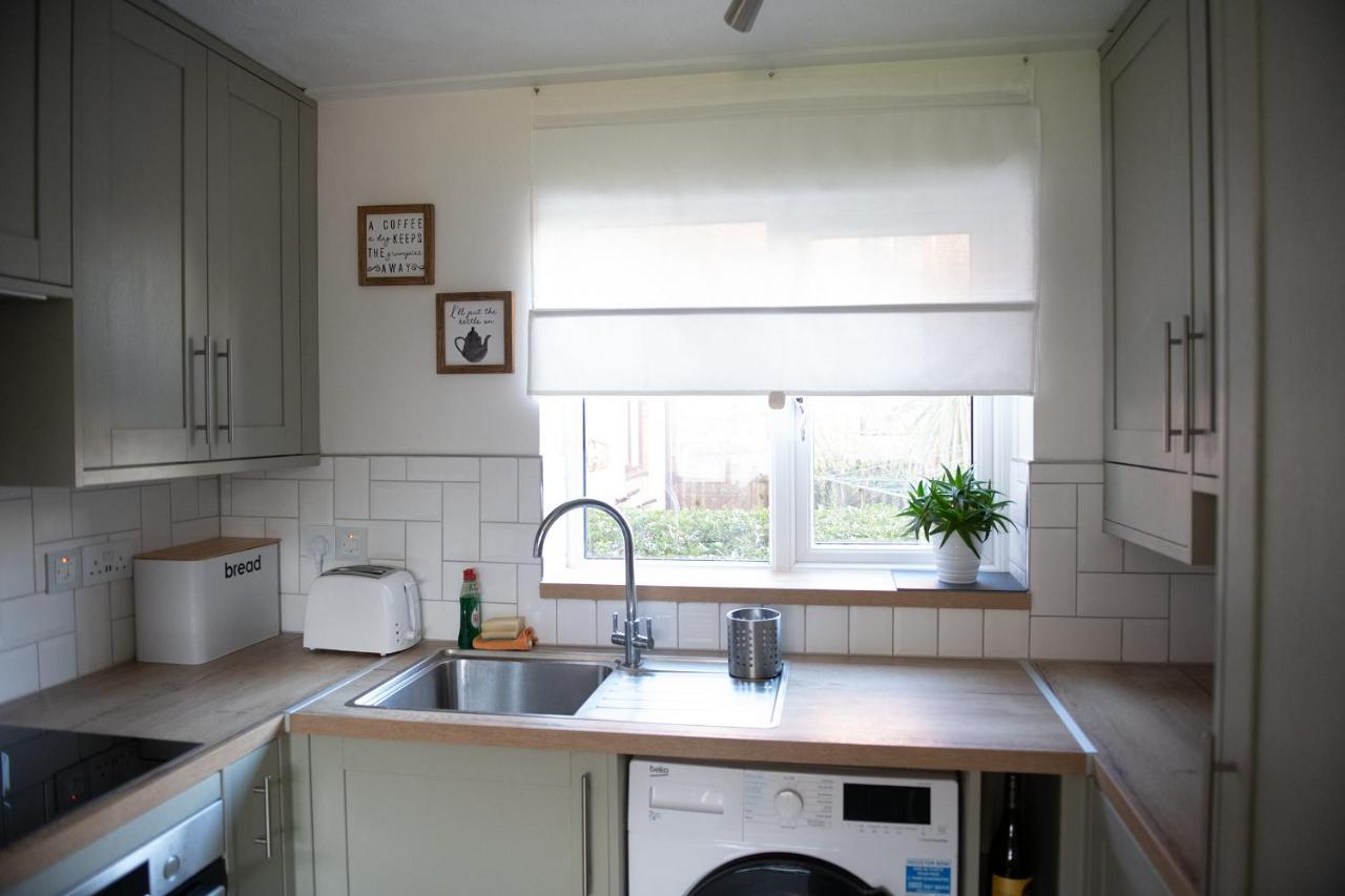 Dorset Stylish Apartment Poole Exterior foto